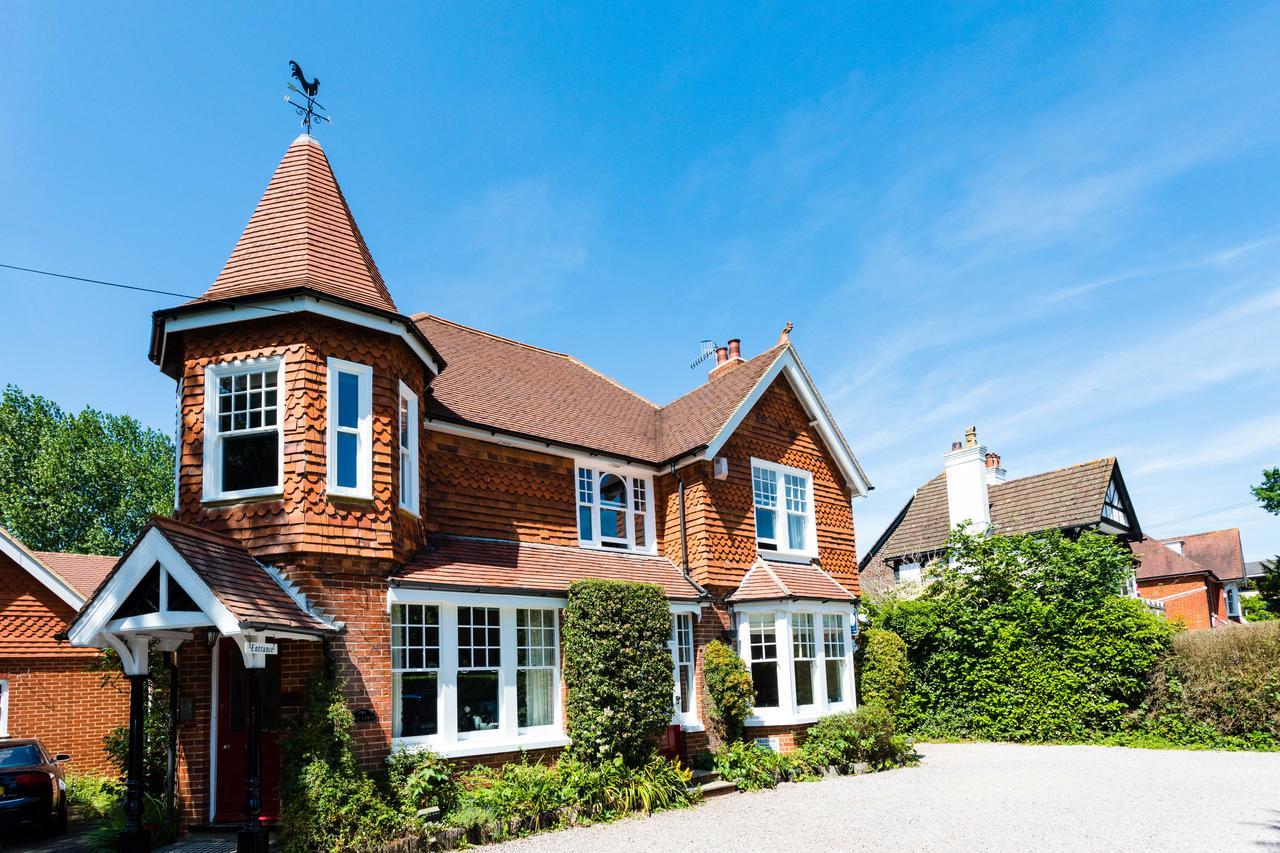 The Lawn pensión Horley Exterior foto