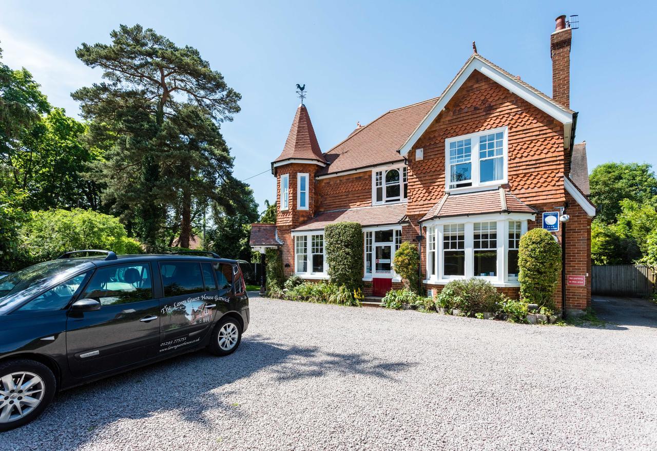 The Lawn pensión Horley Exterior foto